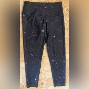 Victoria's Secret Sport Navy and Gold Star Capri Leggings